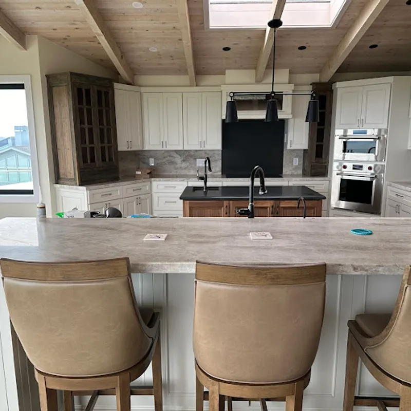 Custom kitchen cabinetry and countertops, Columbus, OH area
