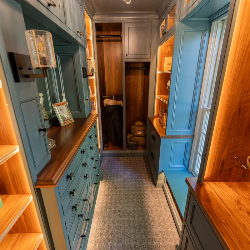 Custom walk-in closet system, Dublin, OH
