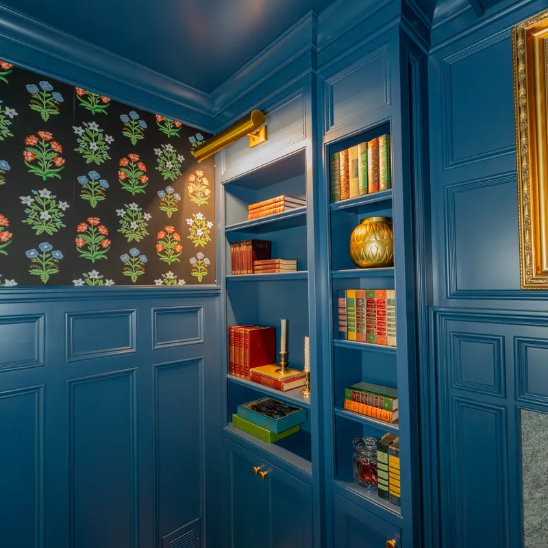 Built-in media wall with blue finish, Columbus, OH area