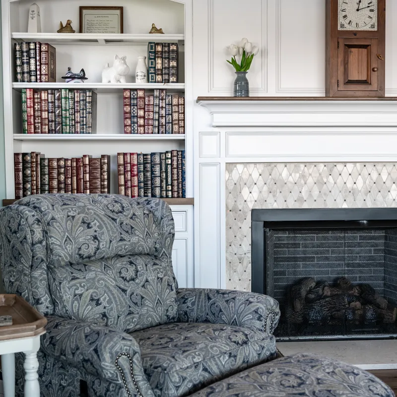 Custom library wall shelving detail, Columbus, OH area