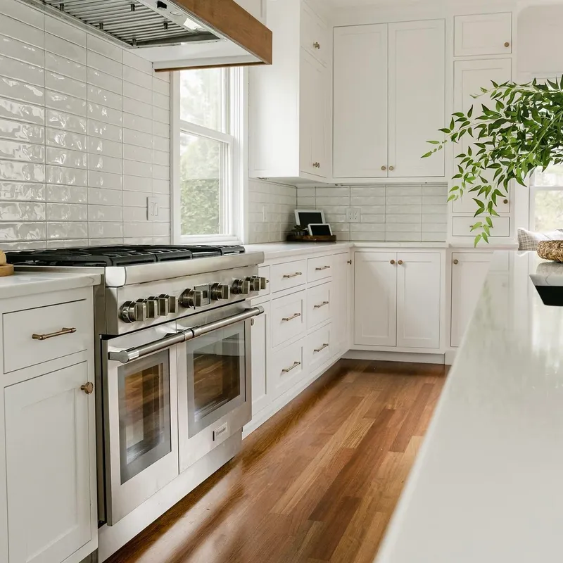 Ivory kitchen cabinetry with alder wood accents, Columbus, OH area