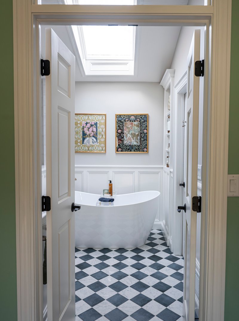 custom bathroom remodel for a Worthington, Ohio area home